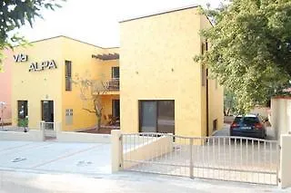 Alpa Hotel